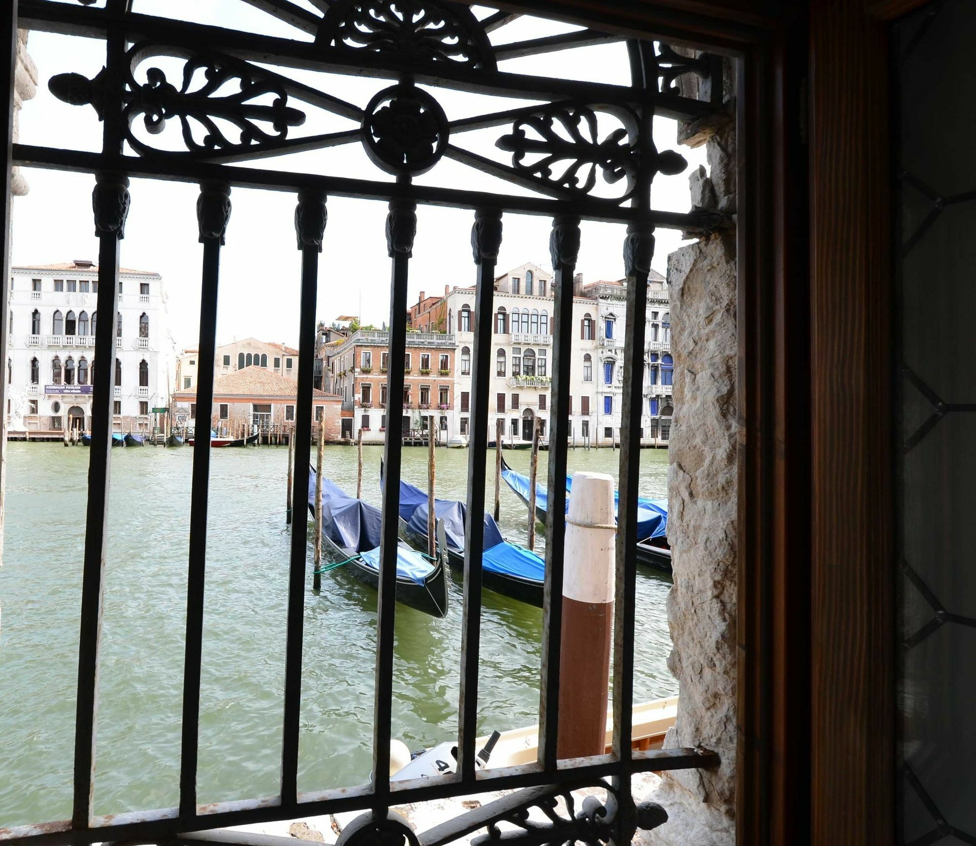 Tribuno Grand Canal Venesia Bagian luar foto